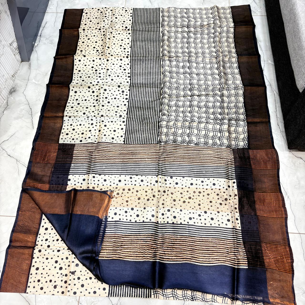 Aapom The Originals Saree