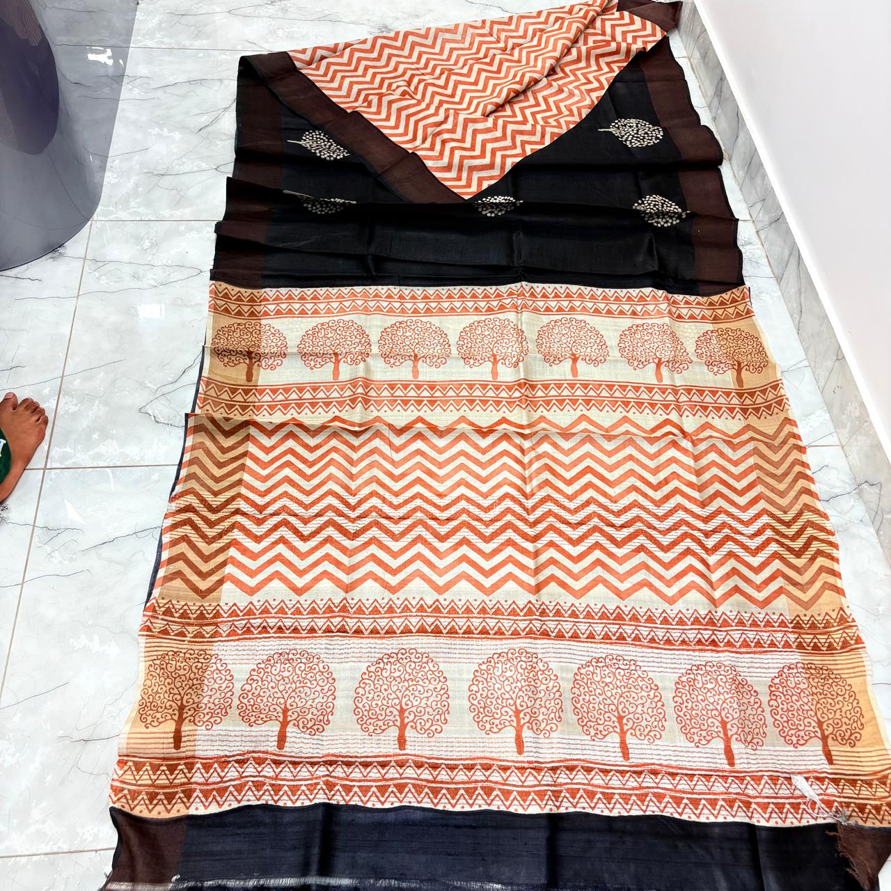 Aapom The Originals Saree