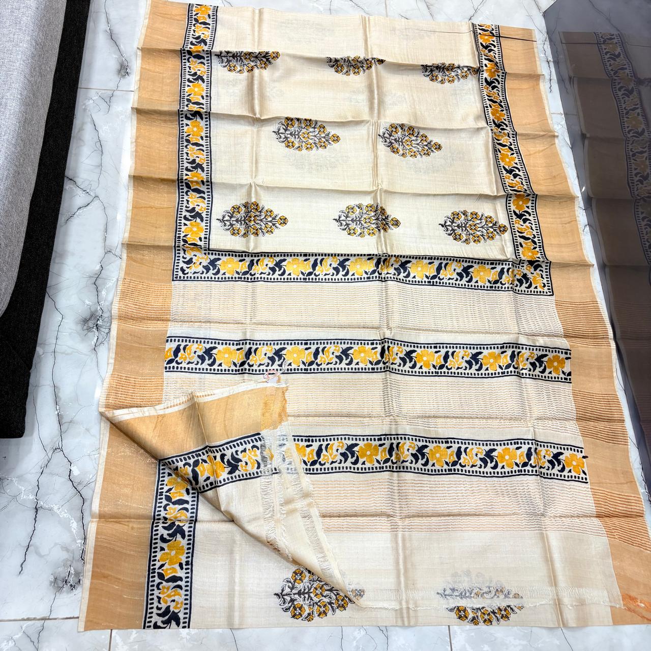 Aapom The Originals Saree